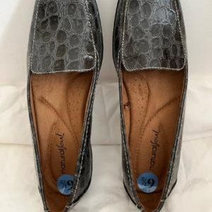 Grey faux animal print leather flats 6.5M